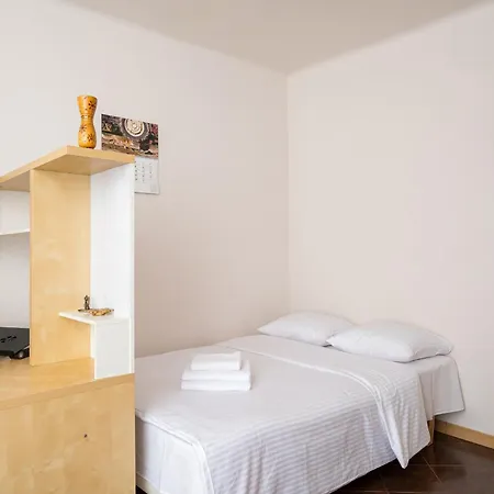 Apartment Ochota Czestochowska Comfy By Bookinghost Warschau