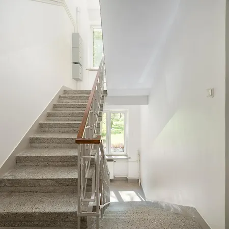 Ochota Czestochowska Comfy By Bookinghost *